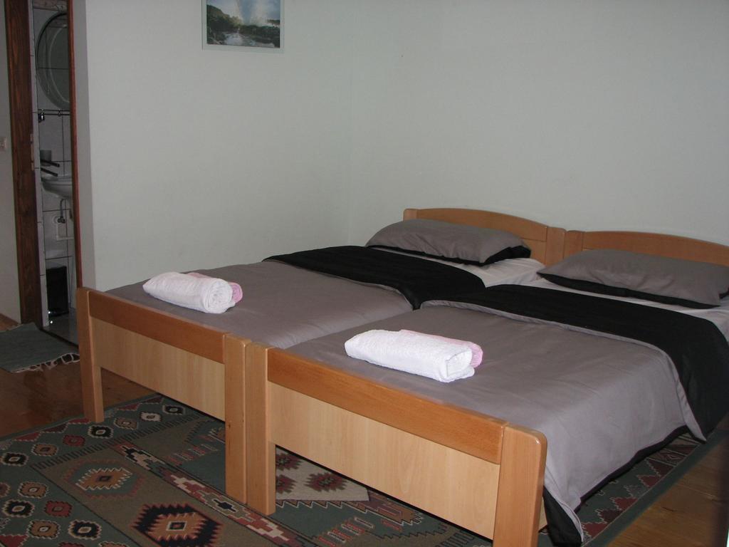 House Nada Apartment Donji Babin Potok Luaran gambar